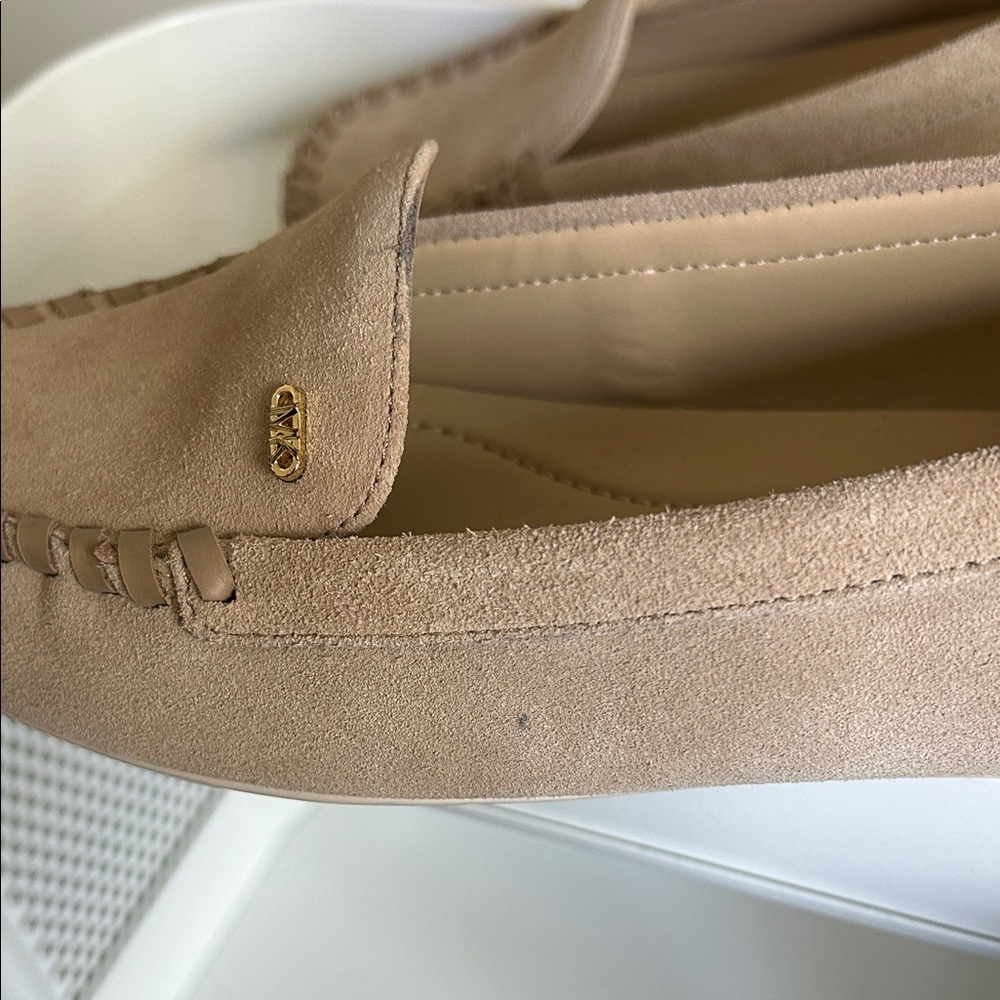 MICHAEL Michael Kors Beige Suede Loafers - Picture 5 of 7